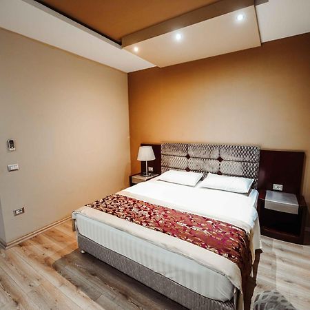 Hotel Arifi Shkodër Eksteriør bilde