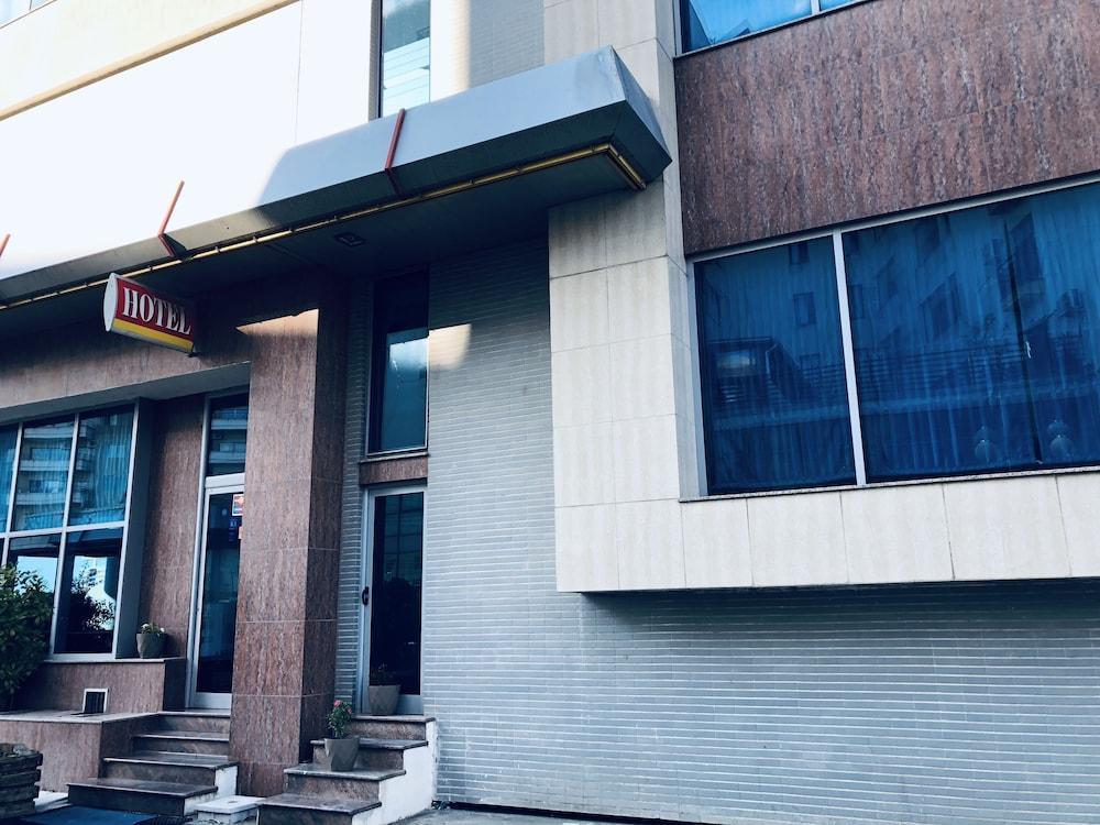 Hotel Arifi Shkodër Eksteriør bilde